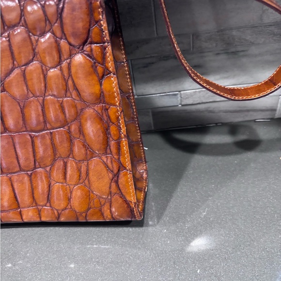 Furla Brown Leather women’s pocketbook made in Italy. 11” by 8” - Picture 2 of 6